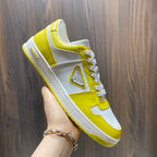 P - SNEAKERS
