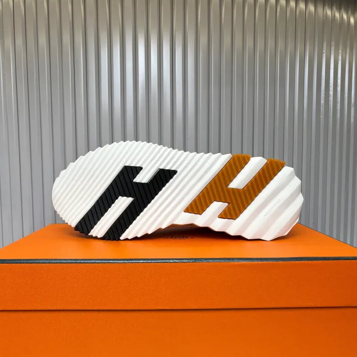 H - SNEAKERS
