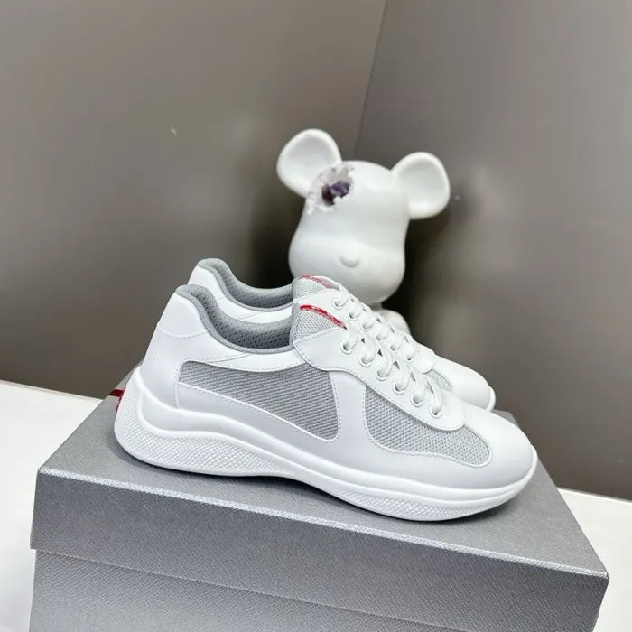 P - SNEAKERS
