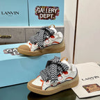 L - SNEAKERS