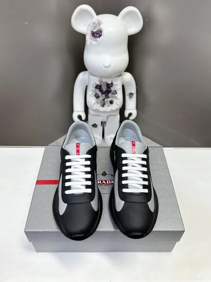 P - SNEAKERS