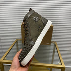 A - SNEAKERS