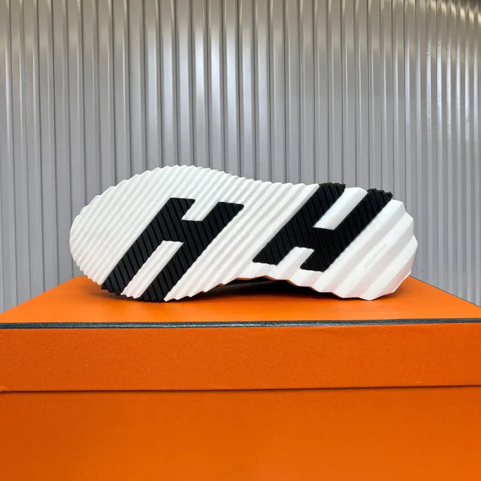 H - SNEAKERS