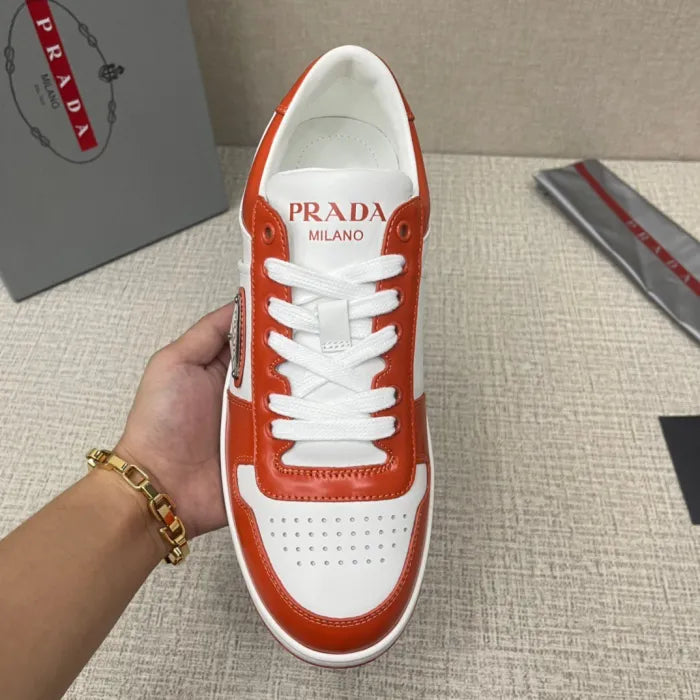 P - SNEAKERS